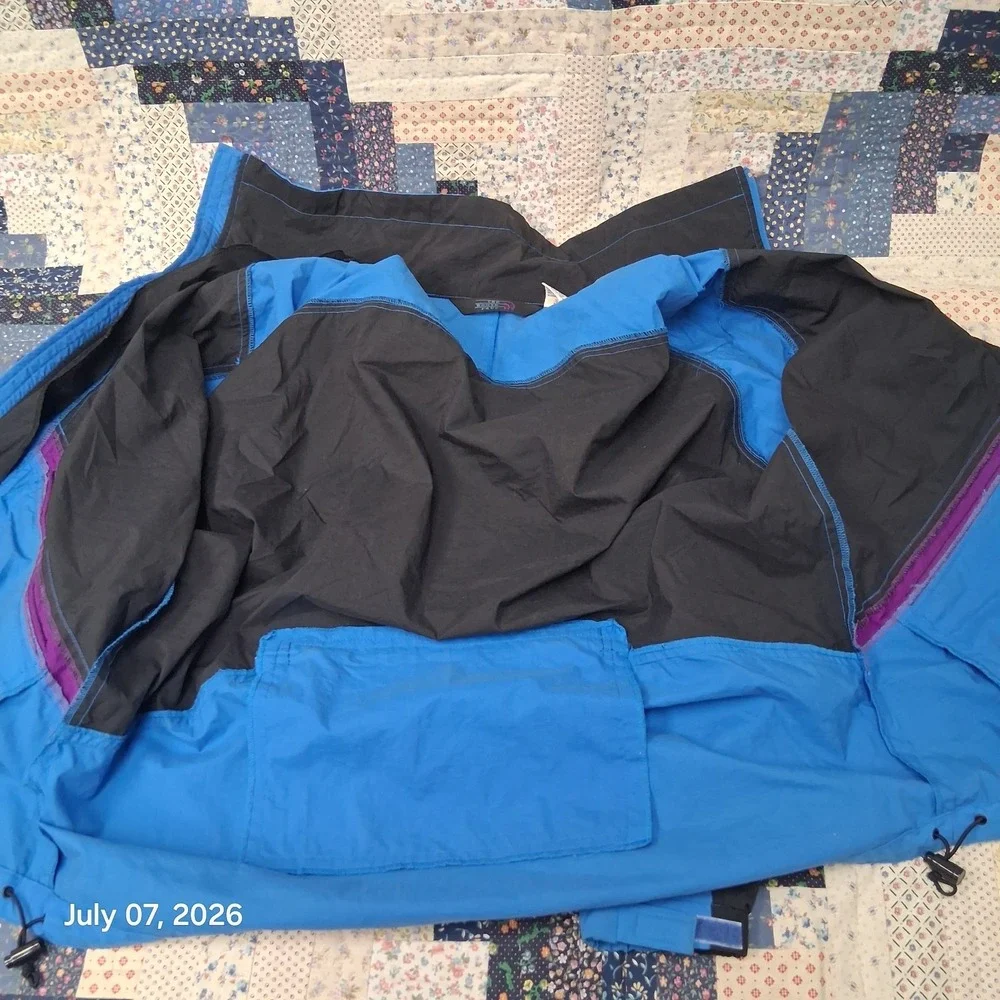 Vintage 90s The North Face Mens Windbreaker Lightweight Jacket Blue Color Block